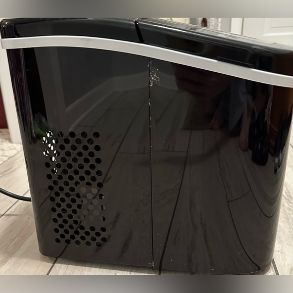 Tramontina Kitchen Tramontina Black Stainless Steel Ice Maker